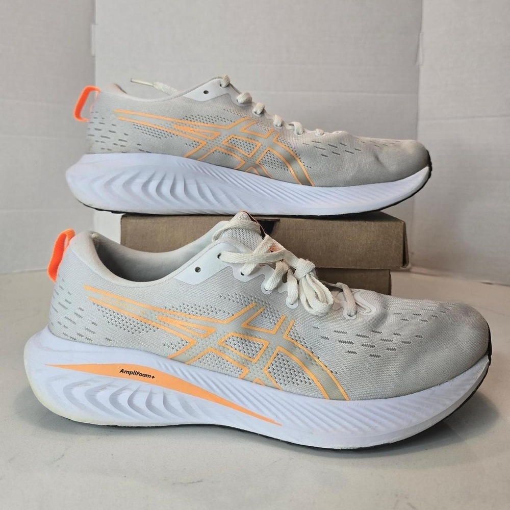 NEW ASICS GEL-EXCITE 10 1011B600 Men's Size 11 Running Shoes White/Orange
